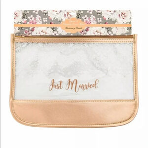 NEW‎ Miamica Just Married Accessory Pouch NWT